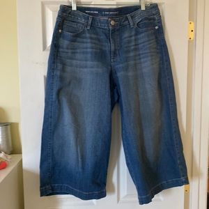 Wide Leg Capri Pants